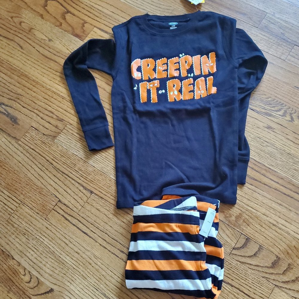 Old Navy Boys Halloween pajamas